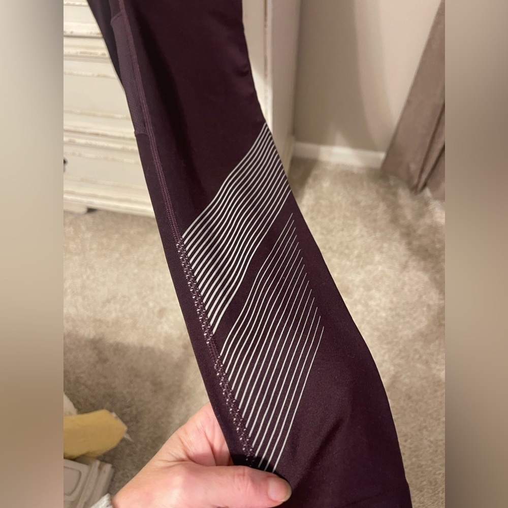 NIKE dri fit leggings - Picture 4 of 9